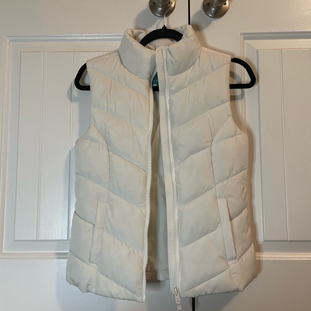 all white, never worn Aeropostale Vest
